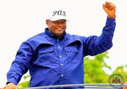 President Adama Barrow v3