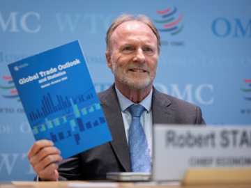 AI-enabling goods drive global trade growth as trade shifts across regions