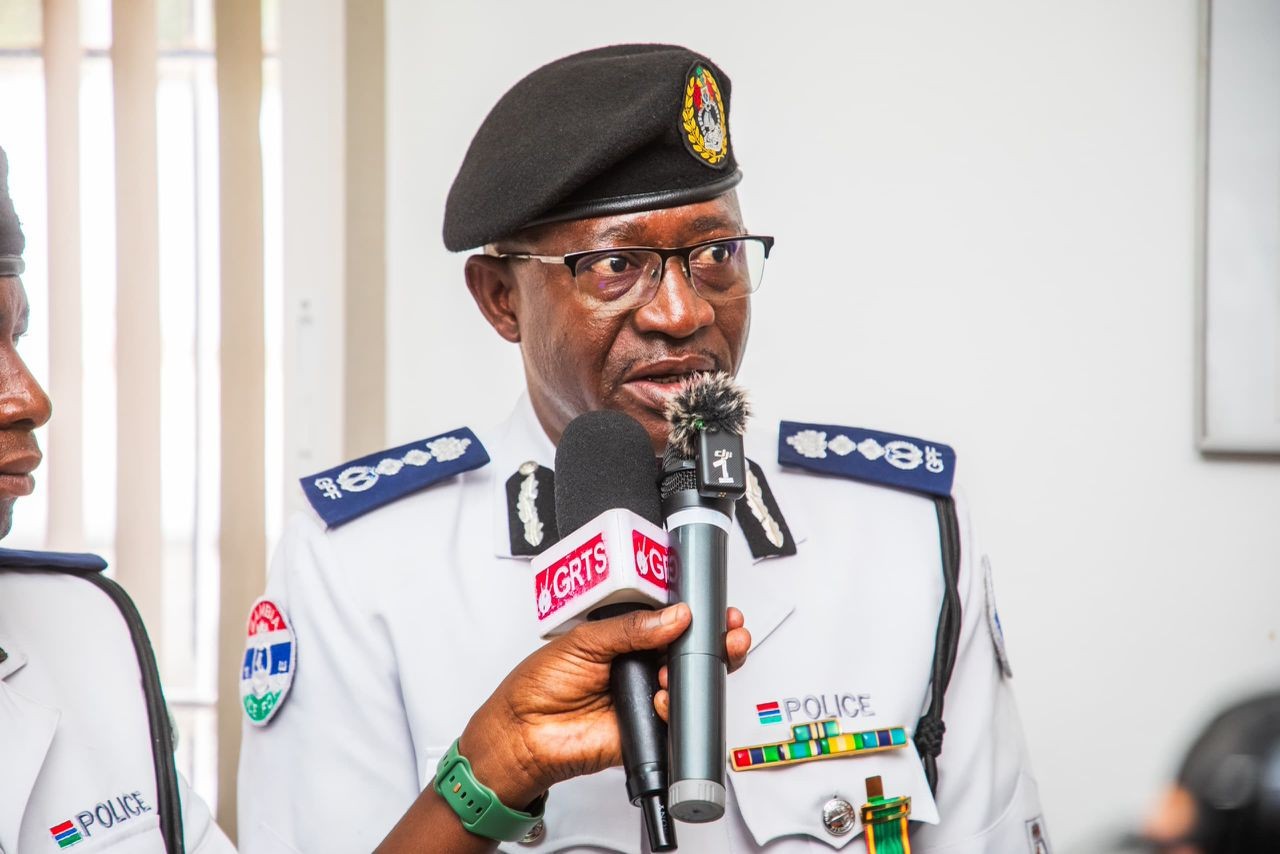 Police warn against un-authorized vehicle tints, un-numbered vehicles