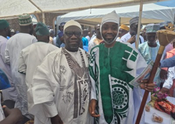 Sheikh Mustapha Bonu installed