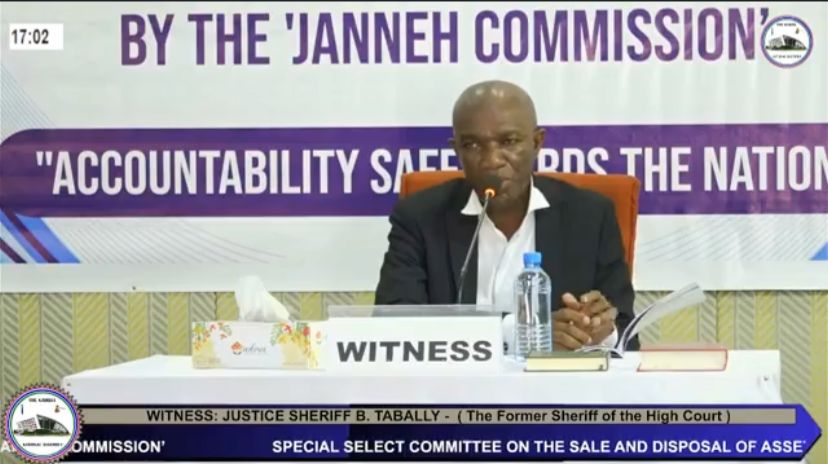 Sheriff admits ‘blindly’ selling ex-president’s cattle
