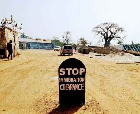 Cross border continues around Kerr Jaing despite closure