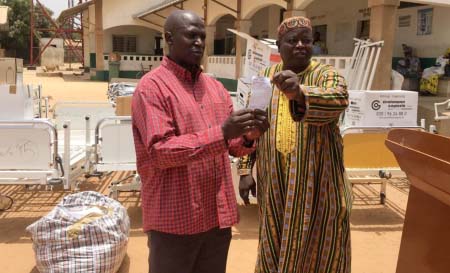 Sukutarians support community with medical, food items
