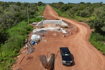 Barrow inspects 27km Sutukoba-Chamoi Bunda Road as work reaches 60%