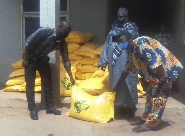 TECHWORLD supports communities with 1000 bags of rice