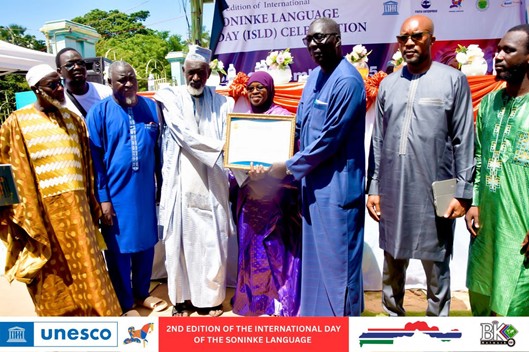 Tourism minister says language is vehicle for unity, identity