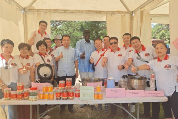 China Medical Team Showcases Traditional Chinese Food Therapy at West African Food Festival