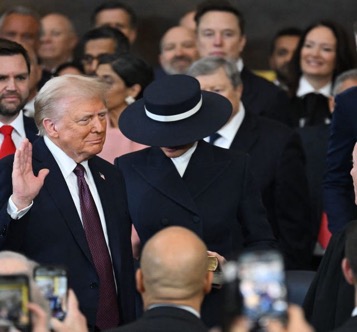 Trump takes oath of office, says ‘America’s decline is over’