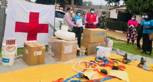 UNICEF hands overwash emergency materials to GRCS