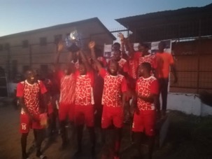 UTG clinch DK Telecom Peace Tourney trophy