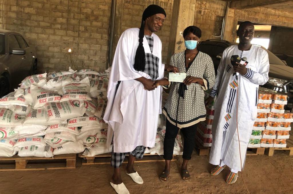 VDF presents cash, materials to GCC