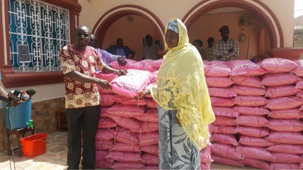 Victims Centre gives bags of rice to victims
