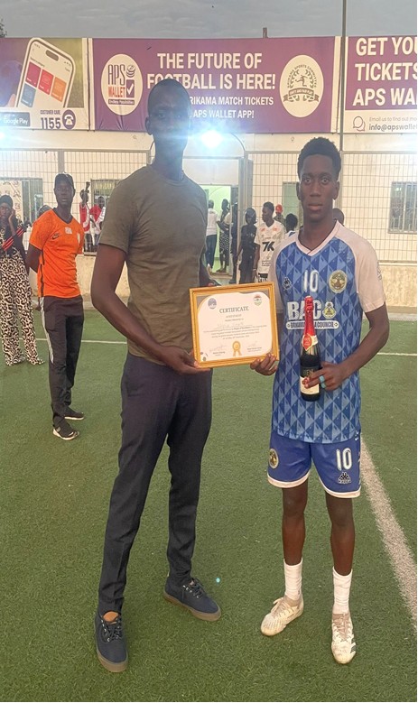 WCR Zonal Tourney: Little magician Dawda Sowe receives Player of Match Award 