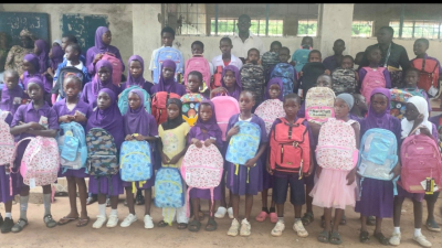 Walimang Foundation donates bags to schools in WCR