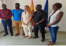 Wrestling visits Spanish Embassy