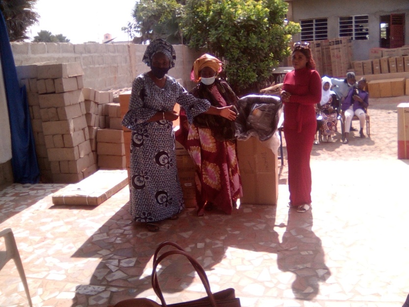 YEP donates equipment to FSDC outstanding students