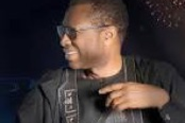 'Tales of a traveling Toubabo'    An evening with Youssou n'Dour