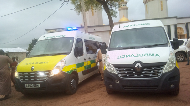 Health Ministry delivers 2 ambulances to Bati Njol, Tamba Angalaise