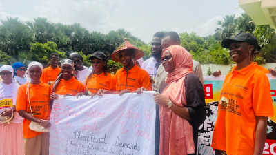 Young Gambians march for climate justice, present demands to gov’t
