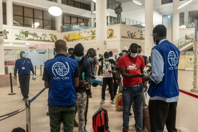 Gov’t delegation visits Agadez as IOM facilitates return of 30 Gambians