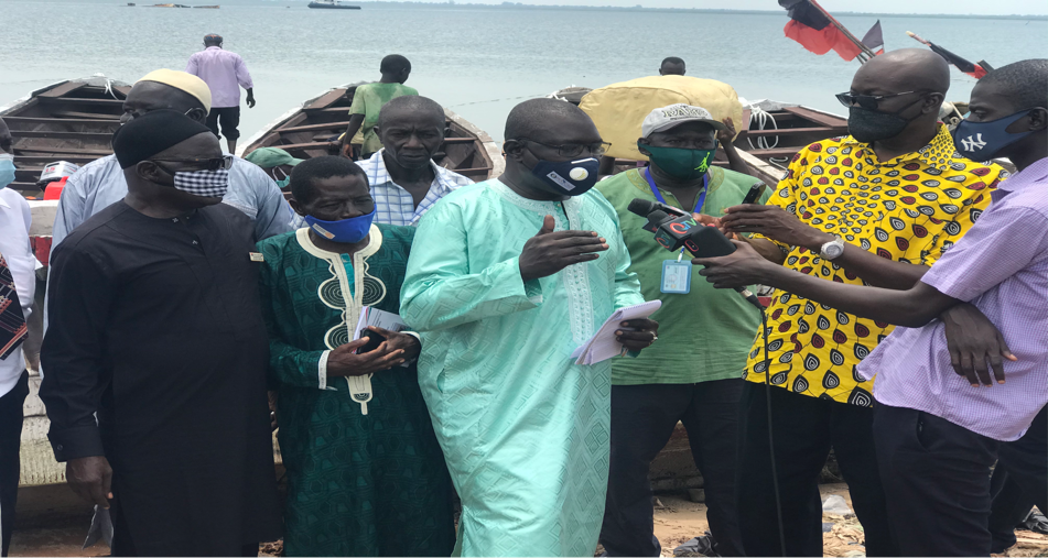 Fisheries Ministry hands over 14 fishing vessels to various communities