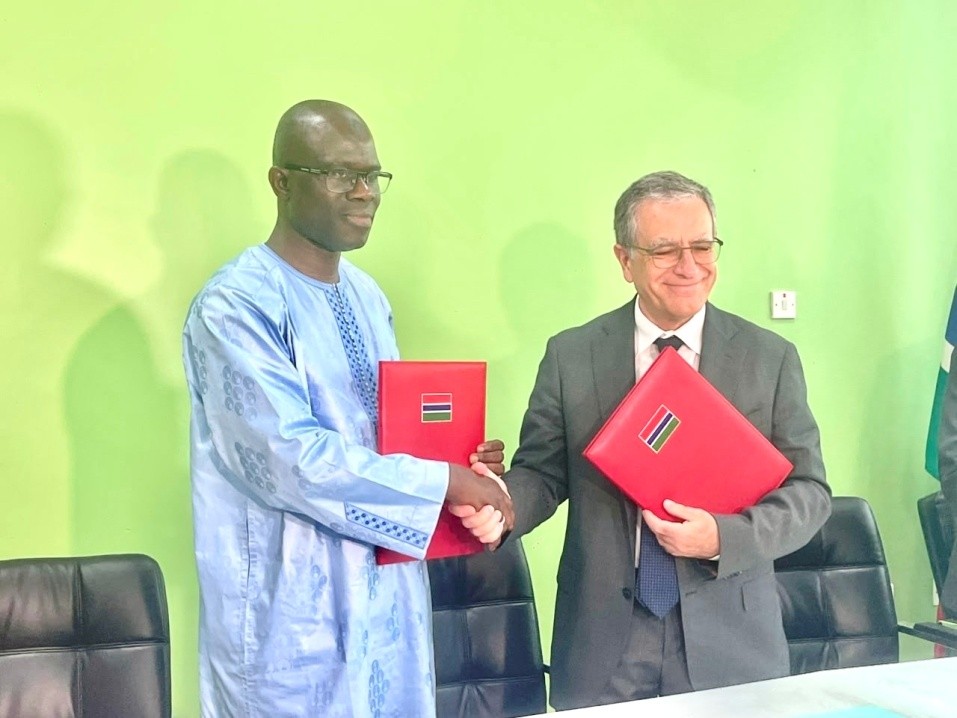 Gov’t signs landmark offshore oil exploration deal with Eni for Block A1