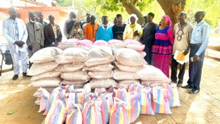 Qatari philanthropist donates, sugar, rice to needy