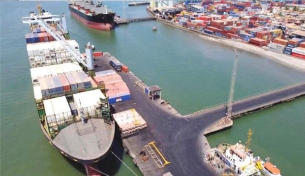 Government-ECTN concession: A redundant service and its adverse consequences