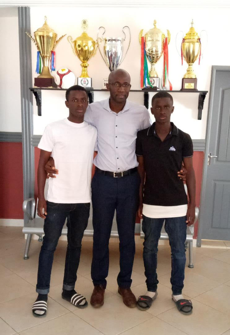 Real De Banjul sign twins
