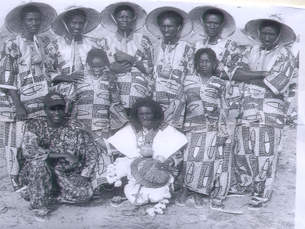 Mauritanian Musical  Group  Participates  In  Roots  Festival
