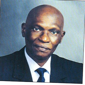 Senegalese MPs Approve Presidential Term Extension