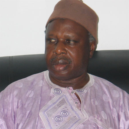 Jammeh Honours Veteran Journalists, Others   