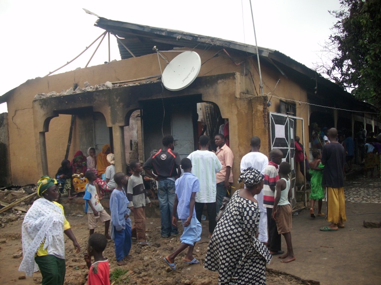 Eight houses in Wellingara go up in flames