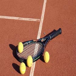 Racquet for kids donates tennis racquets to GTA