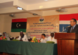 nasgr al tgaazi addressing the forum