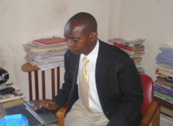 Joseph Fomolu of Gambia wins Ethicontest 2011