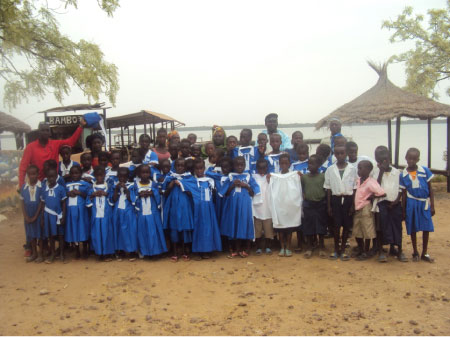 Tendaba School receives donation of uniforms