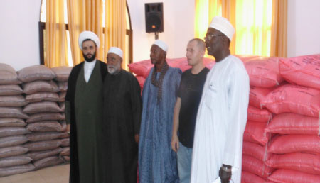 Lebanese Community donates Ramadan gifts to Muslims