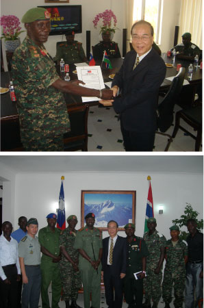 4 receive Taiwan Defence Scholarship