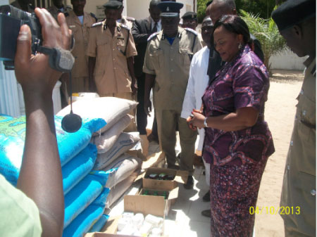 Nigerian High Commission donates to Gambia Prison Service