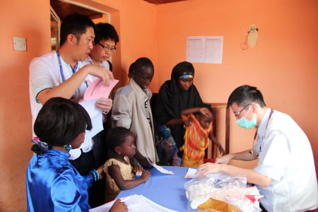 Mackay Memorial Hospital team offers free medical care