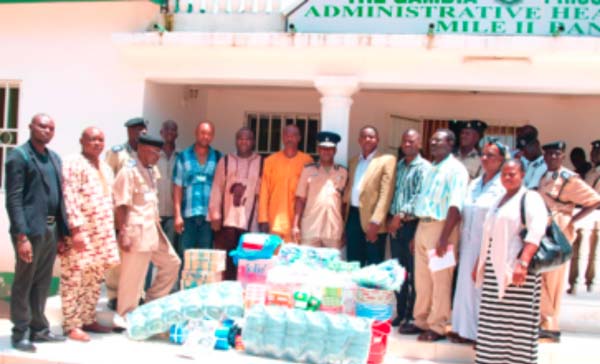 Nigerian Community in The Gambia assists Central Prisons