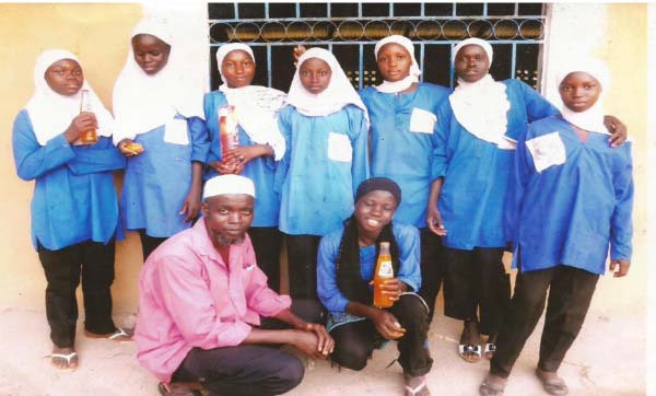 Omar Bun Hatab Arabic School holds graduation ceremony