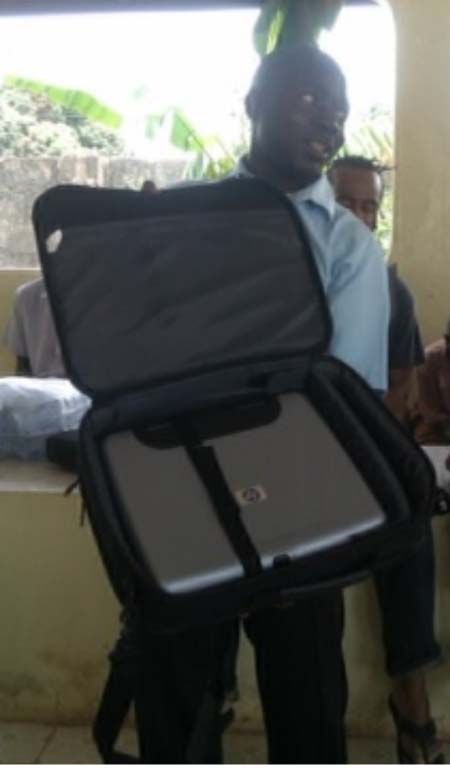 Retired US teacher supports GOVI School with teaching, learning materials