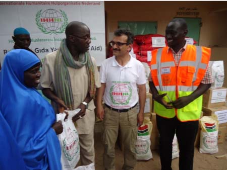 IHHNL Netherlands donates food aid to Muslims in Gambia
