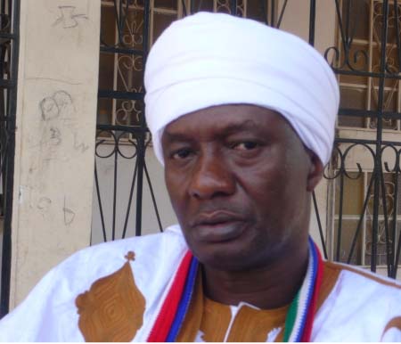Turo Darboe gives over D500,000 to needy Gambians