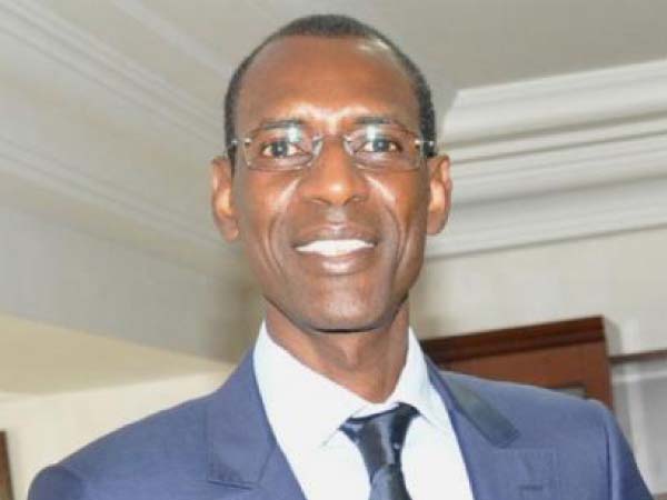 Senegal reopens border with Guinea