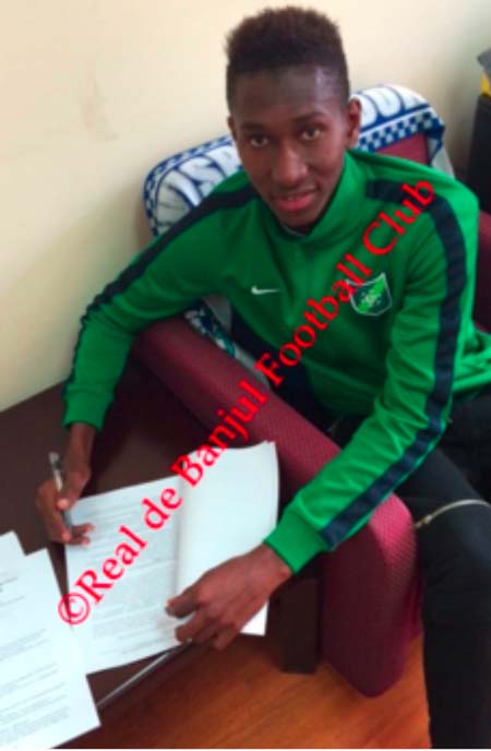Bubacarr Trawally completes transfer to Hangzhou Greentown