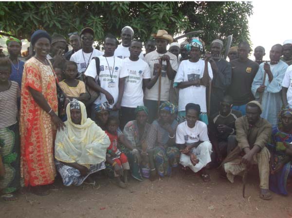 Women Initiative The Gambia collaborate with Konteh on cleansing exercise