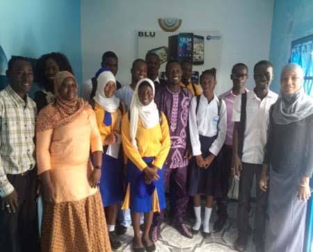 Global Hands engages young entrepreneurs to inspire students